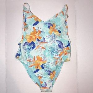 NWOT Xhilaration floral large one piece swimsuit